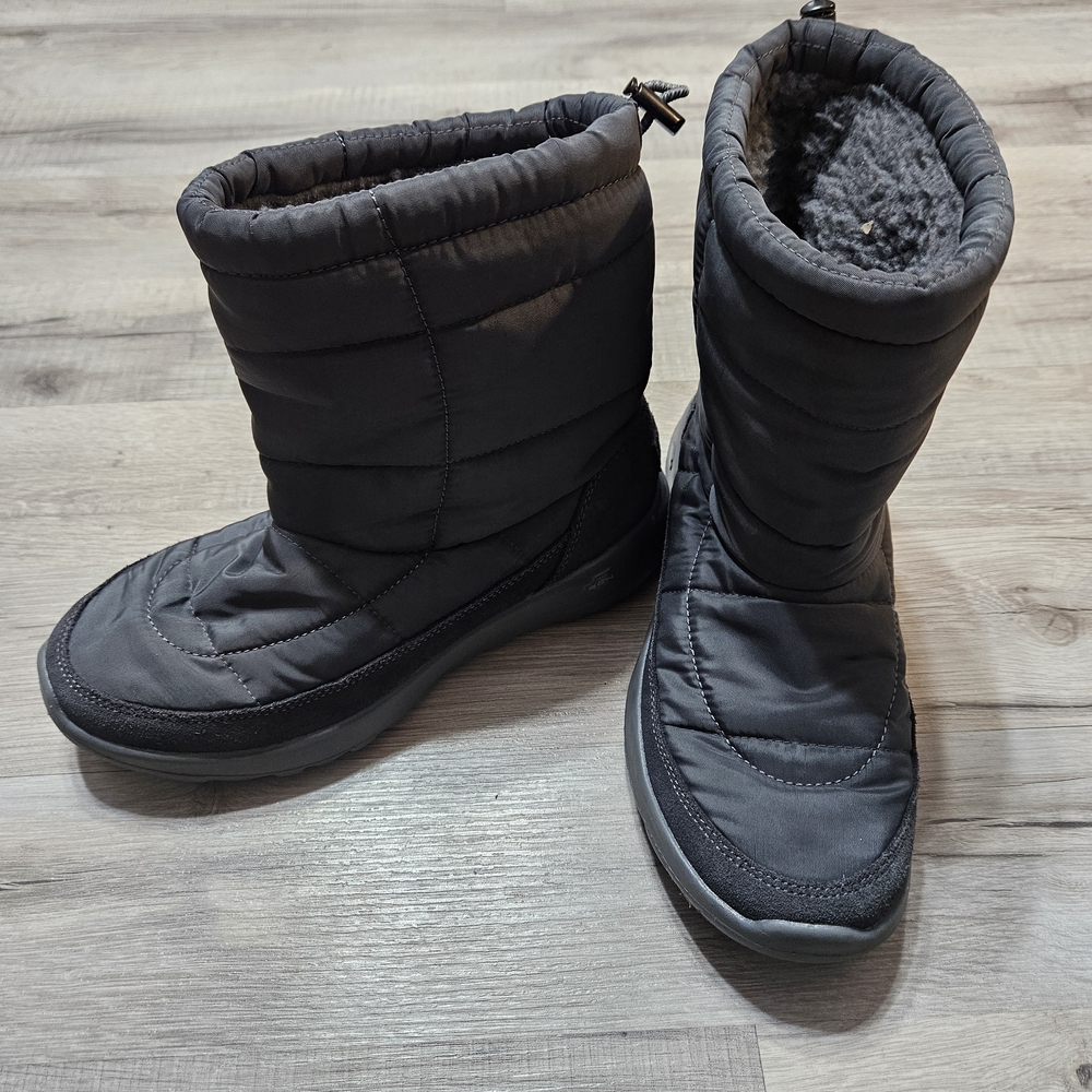 Skechers Women's Charcoal Quilted Winter Boots